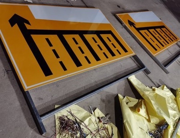 通辽通辽道路施工标志牌 养护专用标志牌